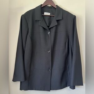 Alfred Dunner Women’s Black Blazer Size 24W Shoulder Pads Office Career Classic